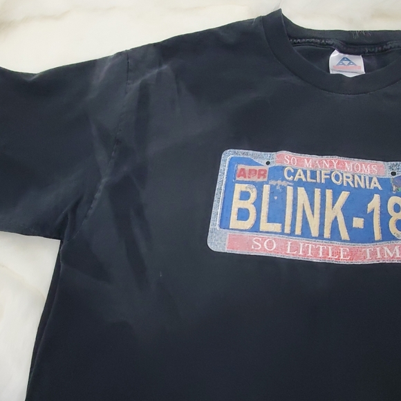 blink 182 so many moms so little time